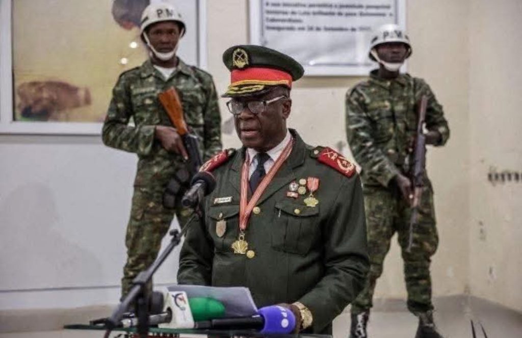 Guinée-Bissau : le général Horta N’Tam investi à la tête de la transition.