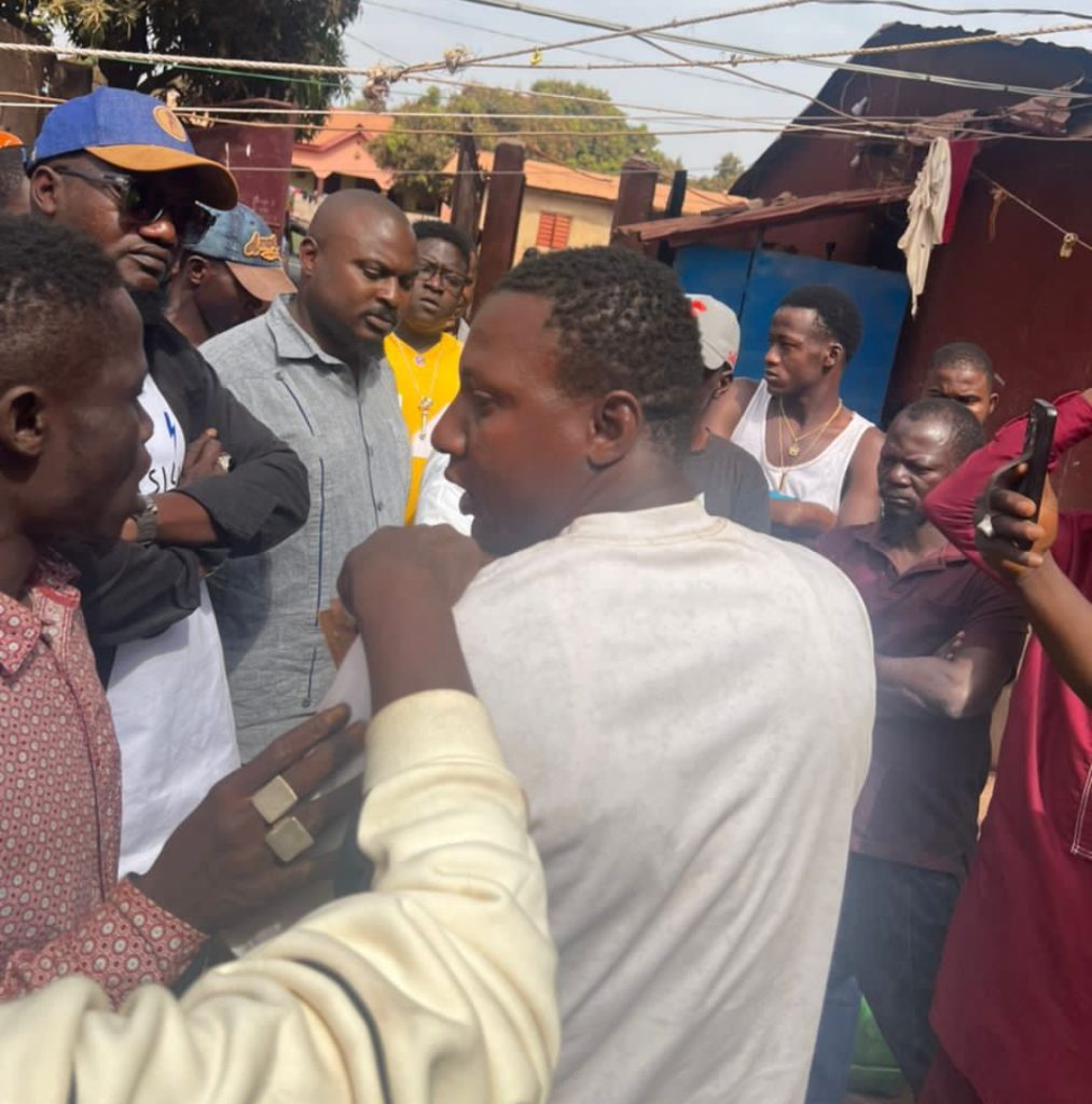 Siguiri : Les leaders du mouvement protestataire et Alkaly Diawara s’activent pour l’apaisement après les manifestations.