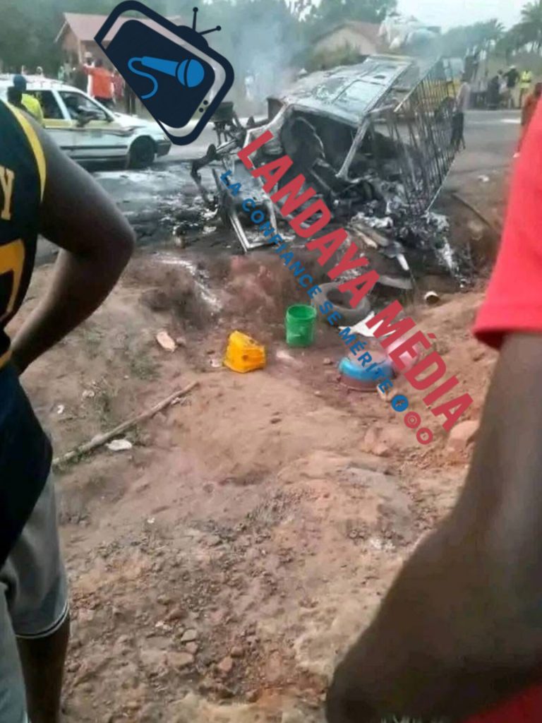 Sept(7) Morts et Deux Blessés Graves dans un Accident Sévère sur la Route Coyah-Kindia.